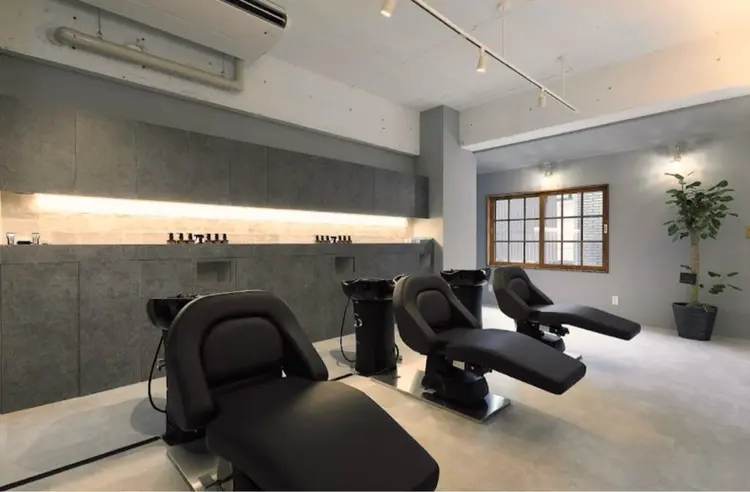 hair atelier OZの内観・外観3