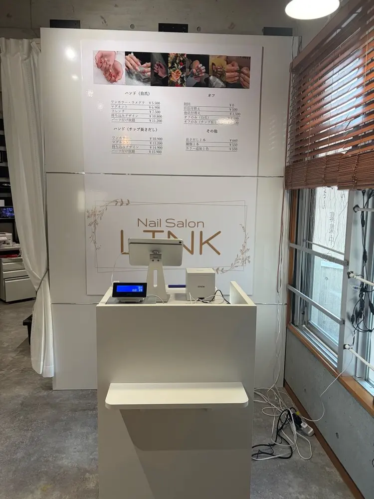 nail salon LINKの内観・外観3
