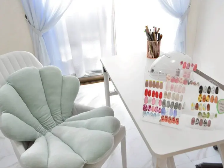 Patchiri Omeme &nailの内観・外観3