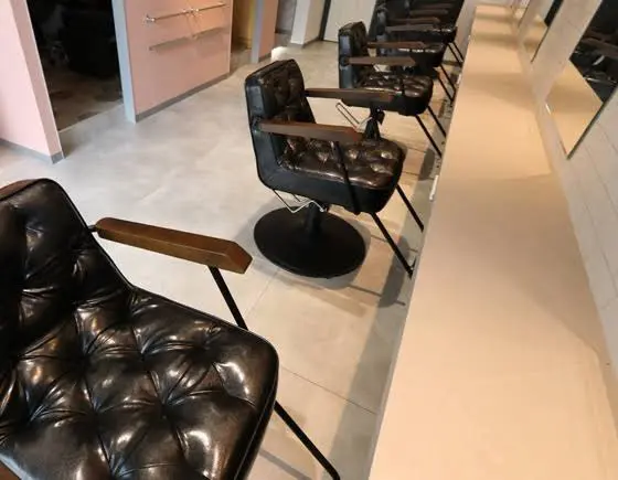 eim hair rink 長津田店の内観・外観2