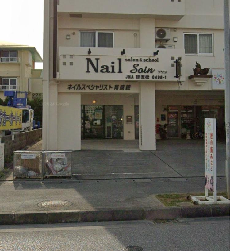 EvaNailsの内観・外観2