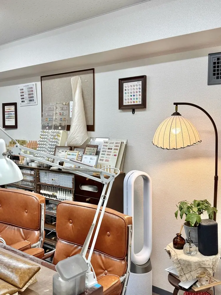 M.nailの内観・外観3