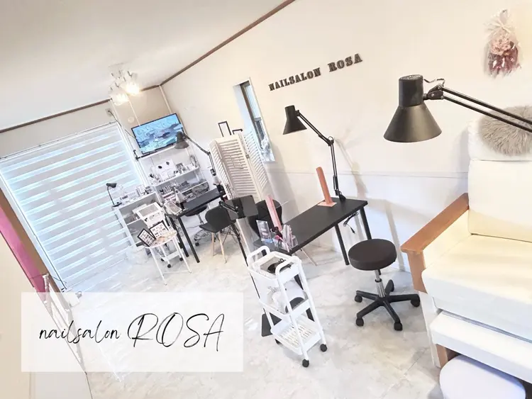 nailsalon ROSAの内観・外観2
