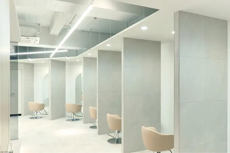 KANOI 銀座中央通りの内観・外観2
