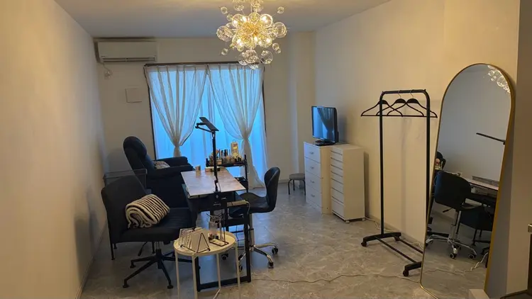 Nail salon Rhonaの内観・外観1