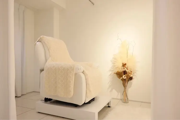 nail & eyelash studio MANAの内観・外観1