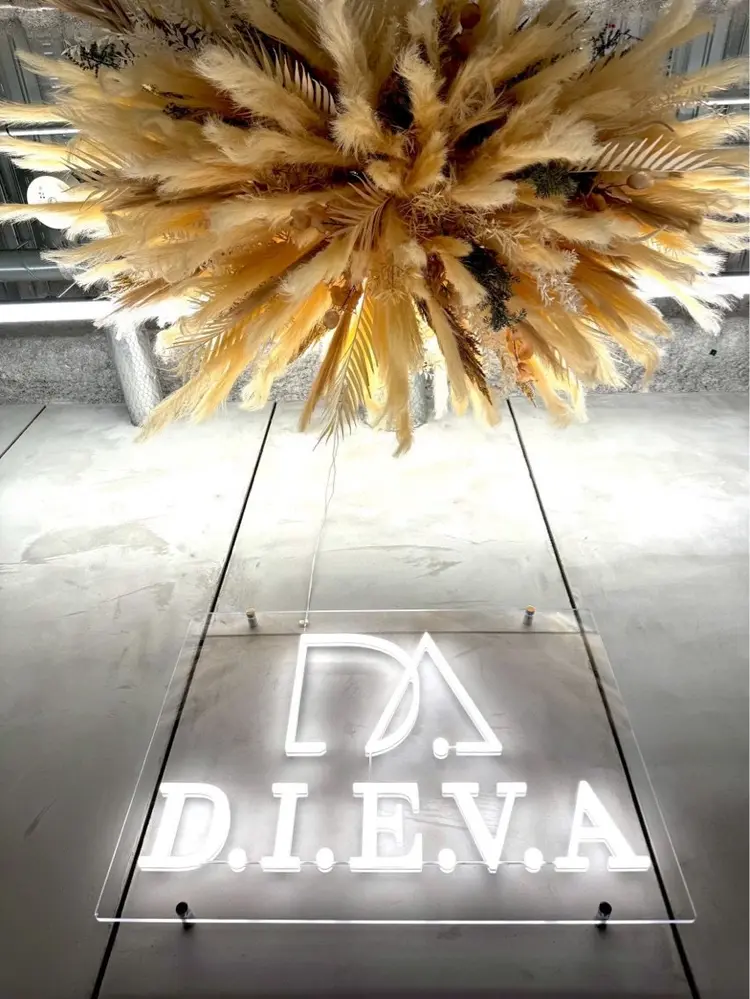 D.I.E.V.A銀座の内観・外観1