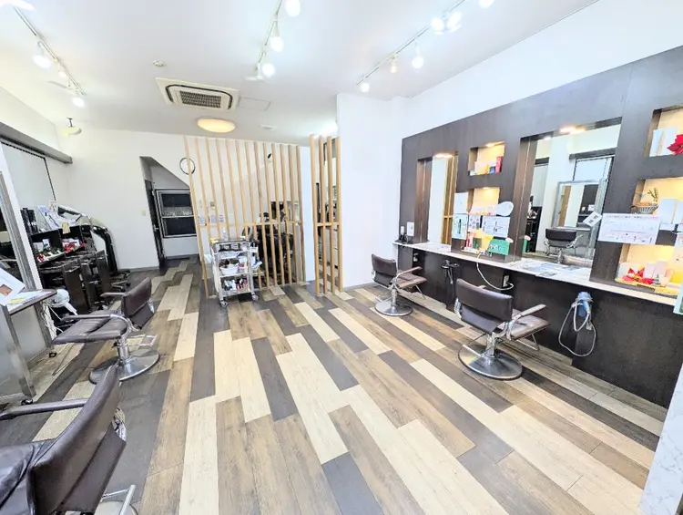 HairsalonTOYAMA中郡店の内観・外観2