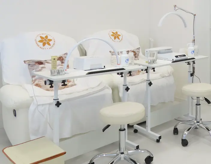 リームネイルサロン&アカデミー LYYM Nail Salonの内観・外観1