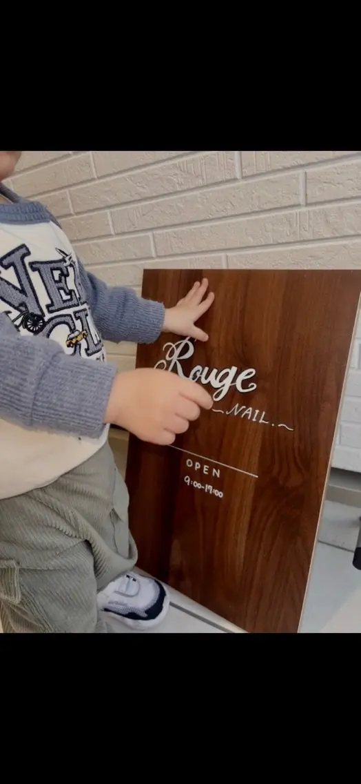 ROUGE NAILの内観・外観2