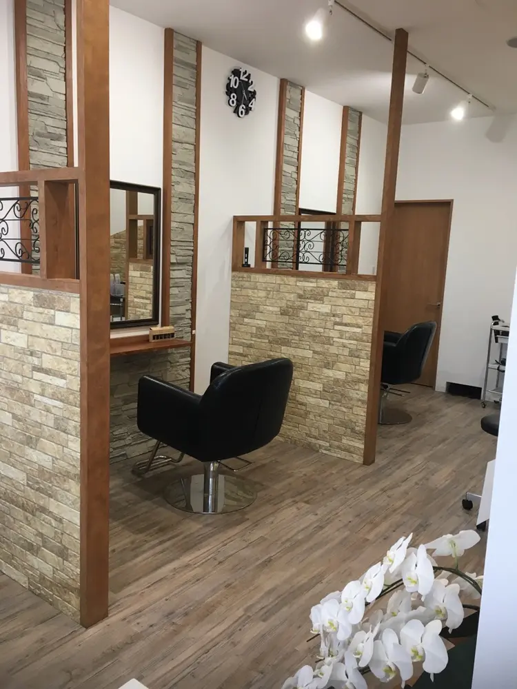 hair salon el soluzの内観・外観2