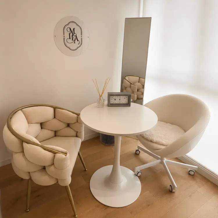 beauty salon MILAの内観・外観2