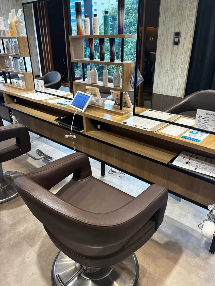 earth東神奈川店の内観・外観1