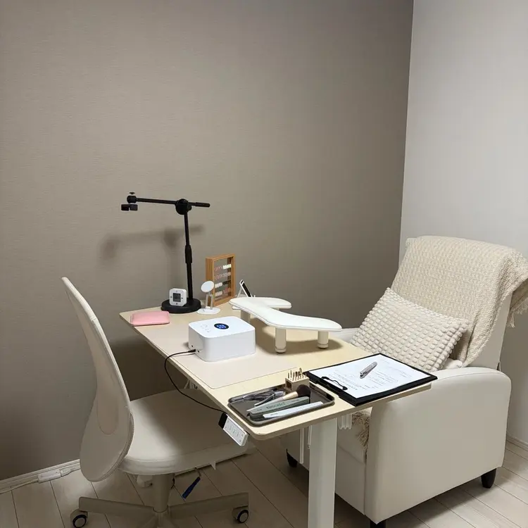 nail salon éclatの内観・外観1