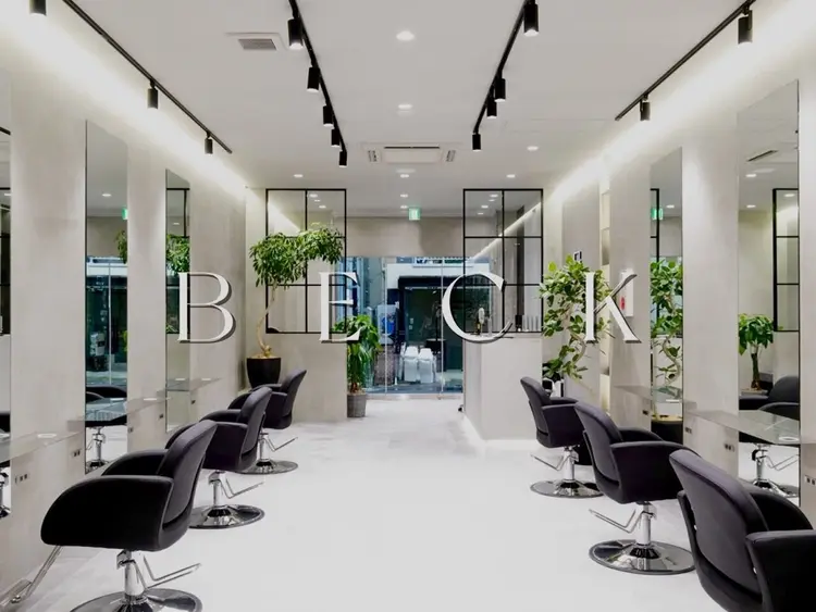 BECKの内観・外観2