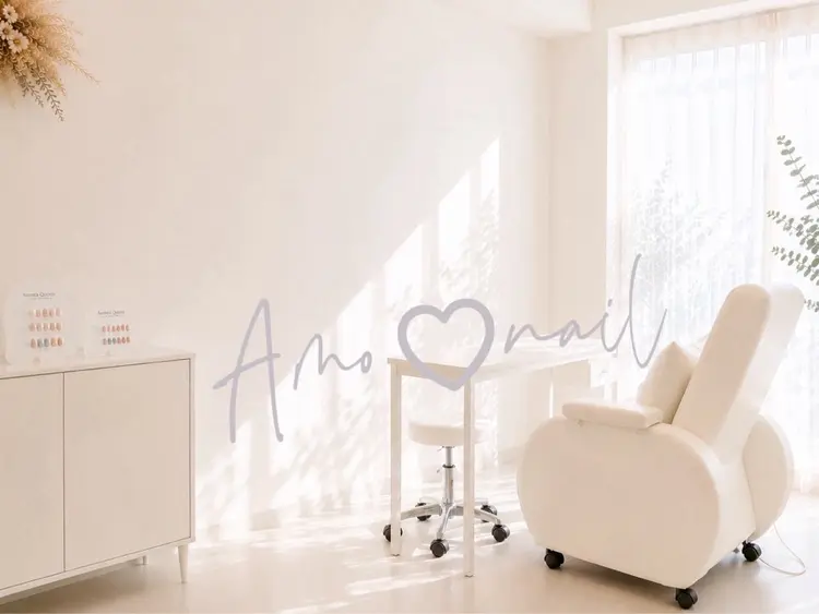 Amo NAILの内観・外観1