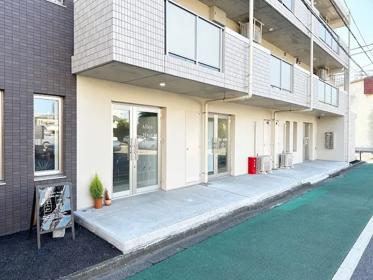 Allenの内観・外観1