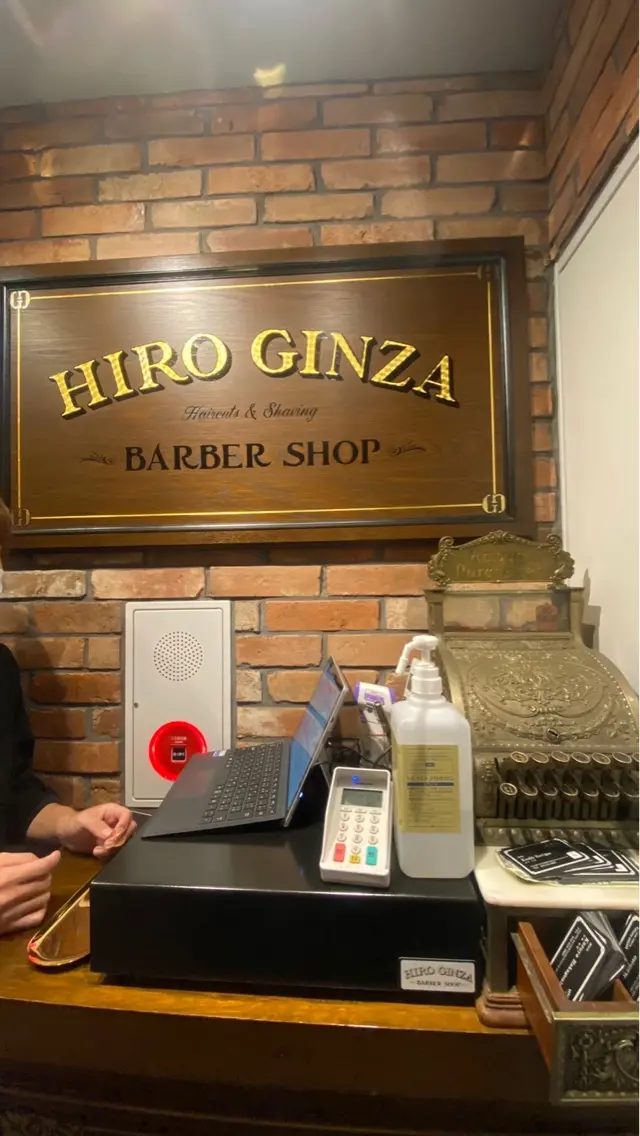 ヒロ銀座　　　御茶ノ水の内観・外観2