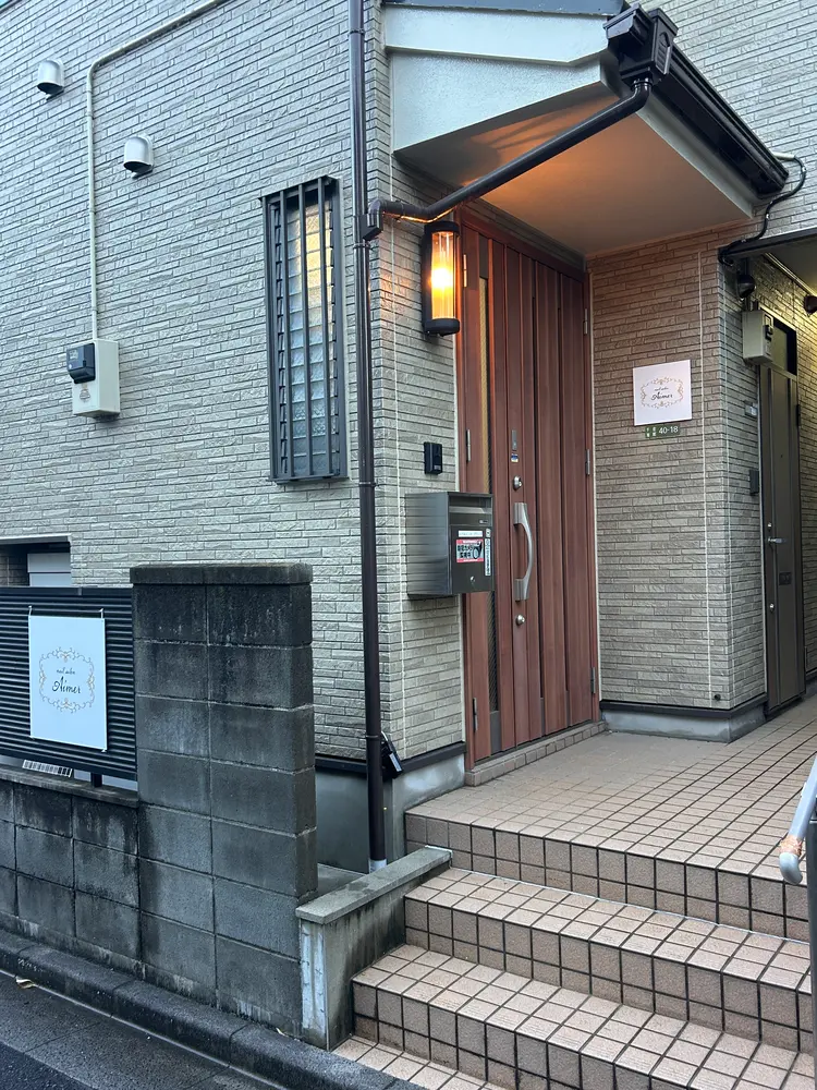 nail salon Aimerの内観・外観2