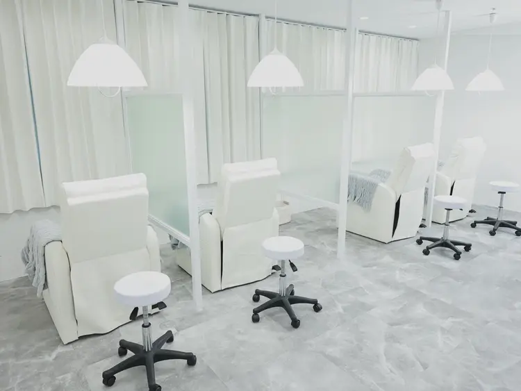 まつげパーマ専門店 BEAUTY CURL 心斎橋店の内観・外観2