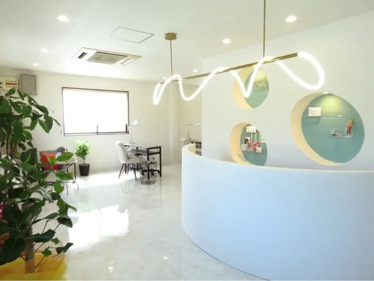 Nail&Eyelash Ouiの内観・外観1