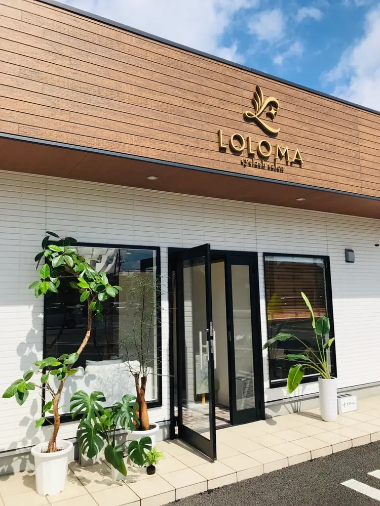eyelash salon LOLOMAの内観・外観1