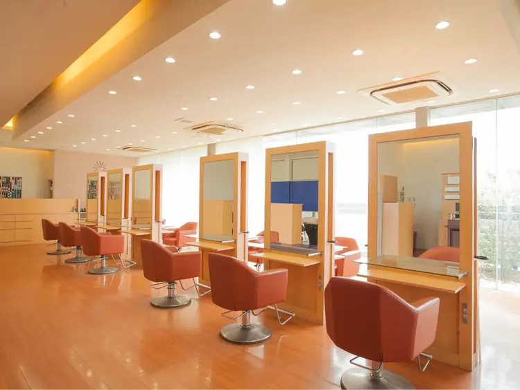 hair &salon cloudの内観・外観2