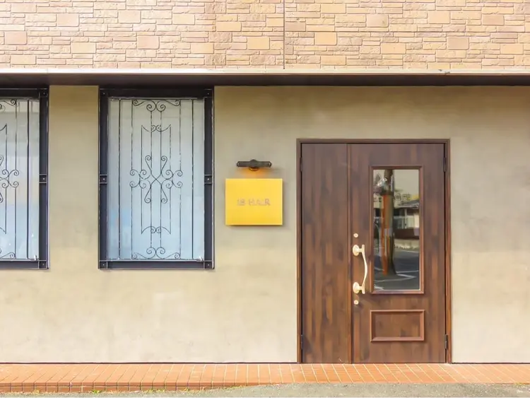 iB HAiRの内観・外観1