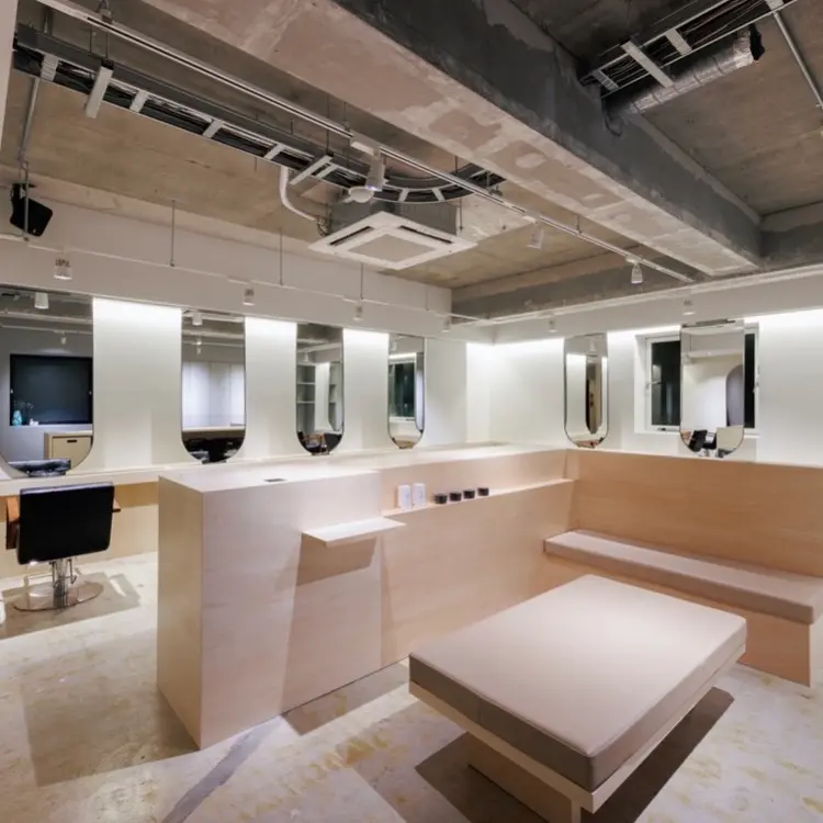 NIKO Fukuoka Hairmakeの内観・外観1