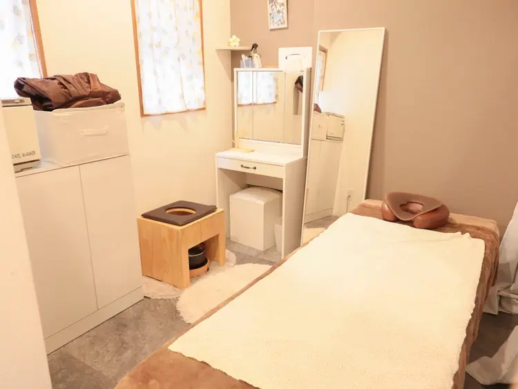beauty  salon ALAの内観・外観2