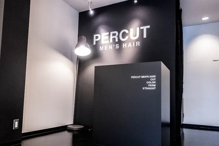PERCUT 大阪堀江店の内観・外観2