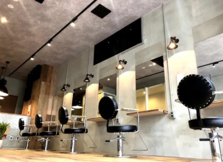 La fith hair cheval 熊本店の内観・外観1