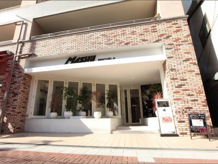 MASHU Machelaの内観・外観1