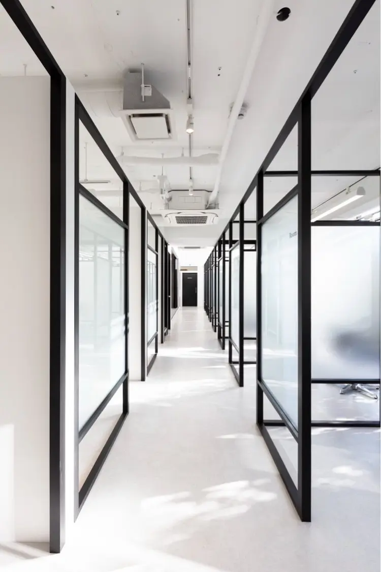 SALOWIN 原宿IL Salice 2Fの内観・外観3