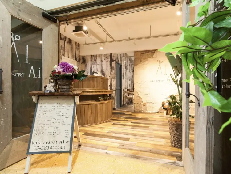 ｈair resort Ai 上野店αの内観・外観1