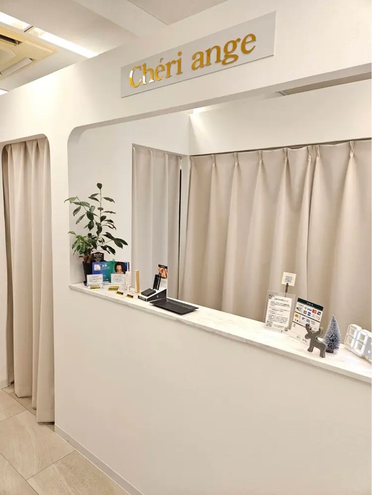 Chéri ange 柏店の内観・外観1