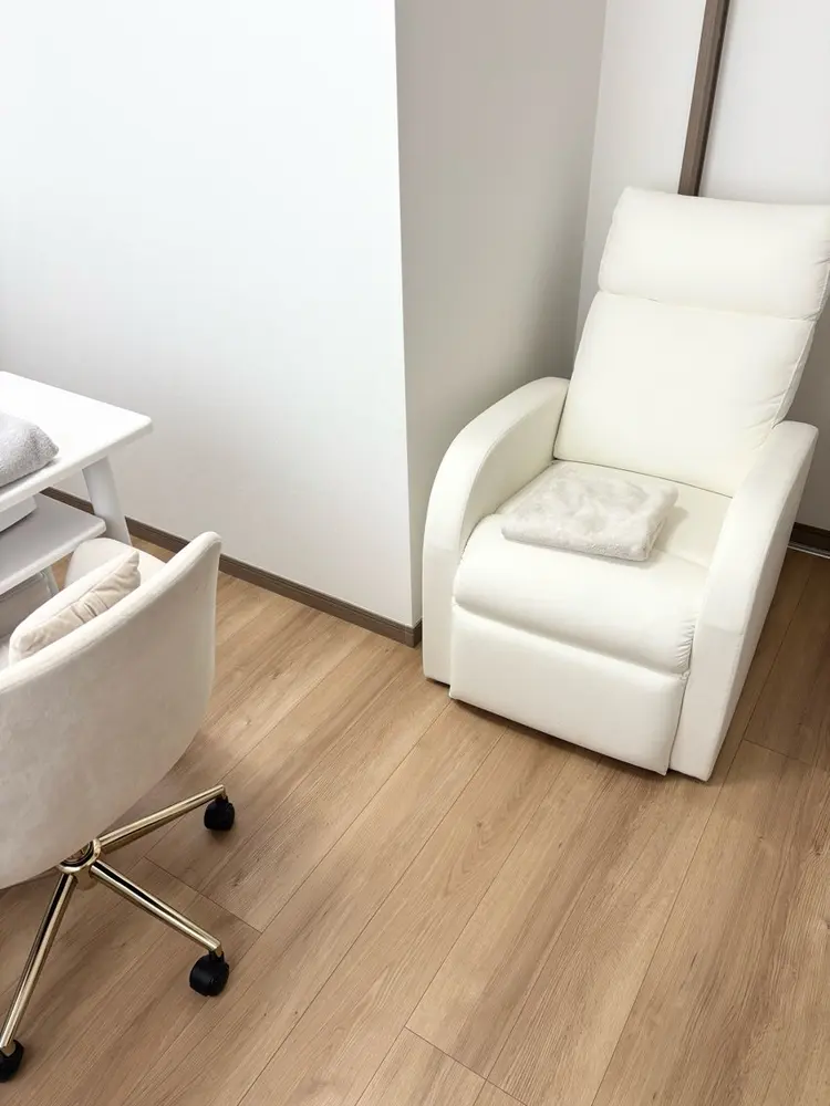 nail salon KIRARIの内観・外観2