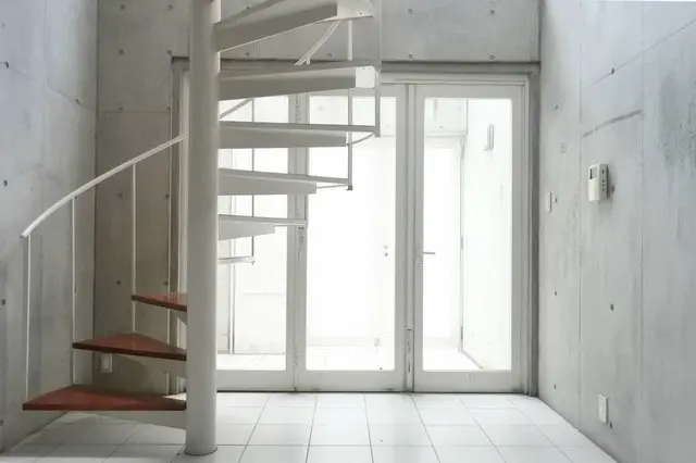 ILOMIの内観・外観1