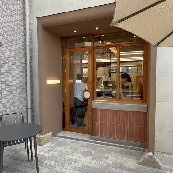witの内観・外観2