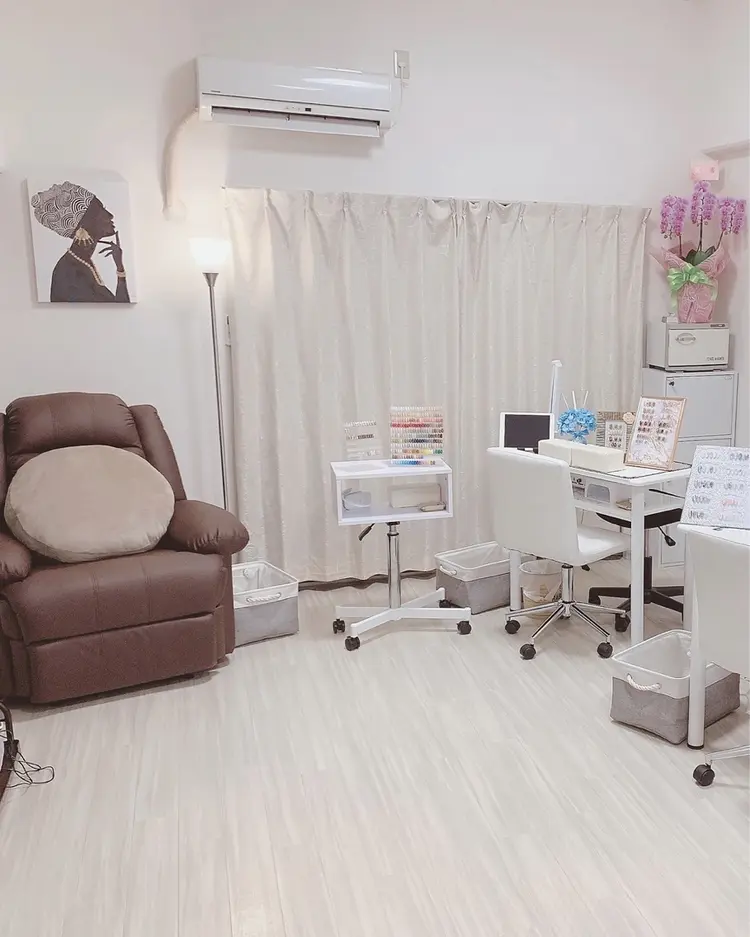 Z&Y nail salonの内観・外観3
