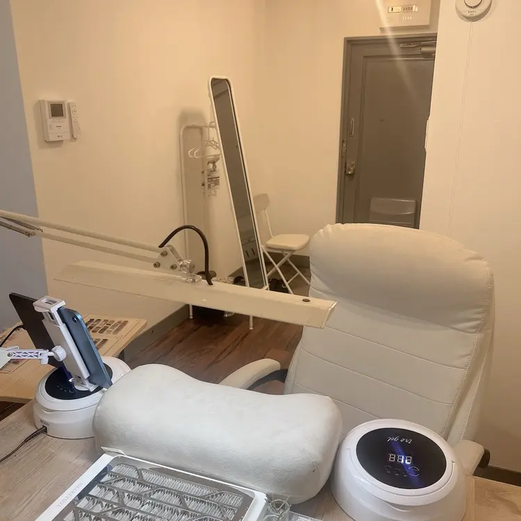 nail＆esthetic Rの内観・外観1