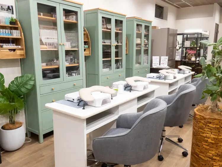 ZenNailの内観・外観1