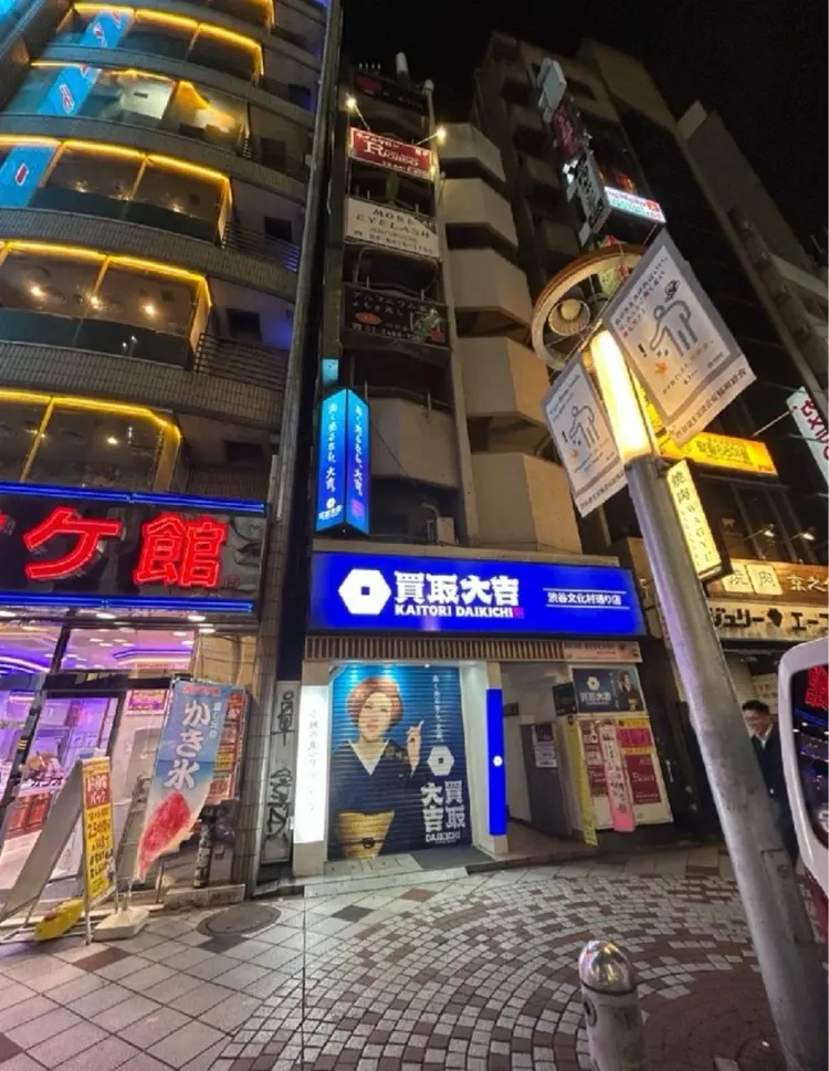 MORE EYELASH渋谷ハチ公口店の内観・外観2