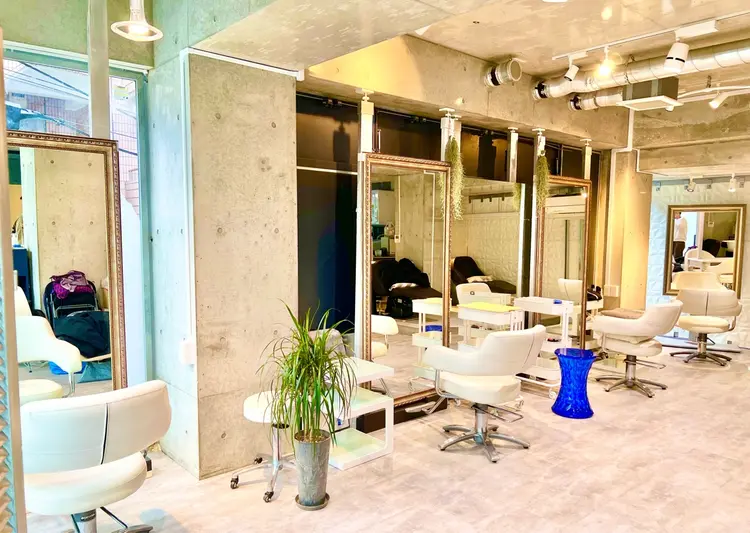 LOTUS  HAIR STUDIOの内観・外観2