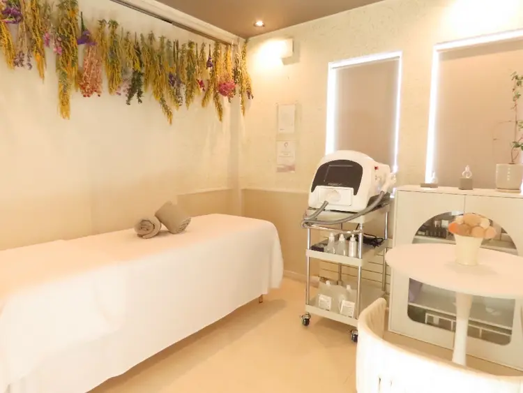 esthetic salon mimosaの内観・外観1