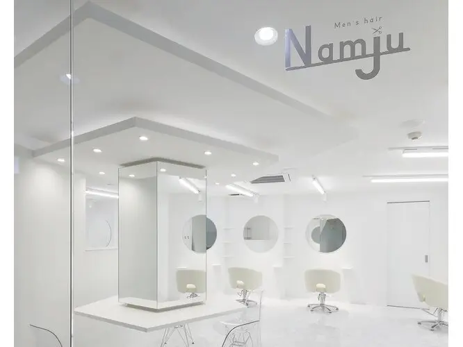メンズサロンNamju 大阪梅田【ナムジュ】の内観・外観1