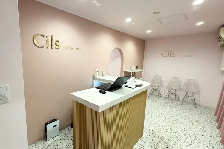 Cils by Une fleurの内観・外観1