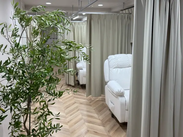 lala eyelash 三田.田町店の内観・外観3