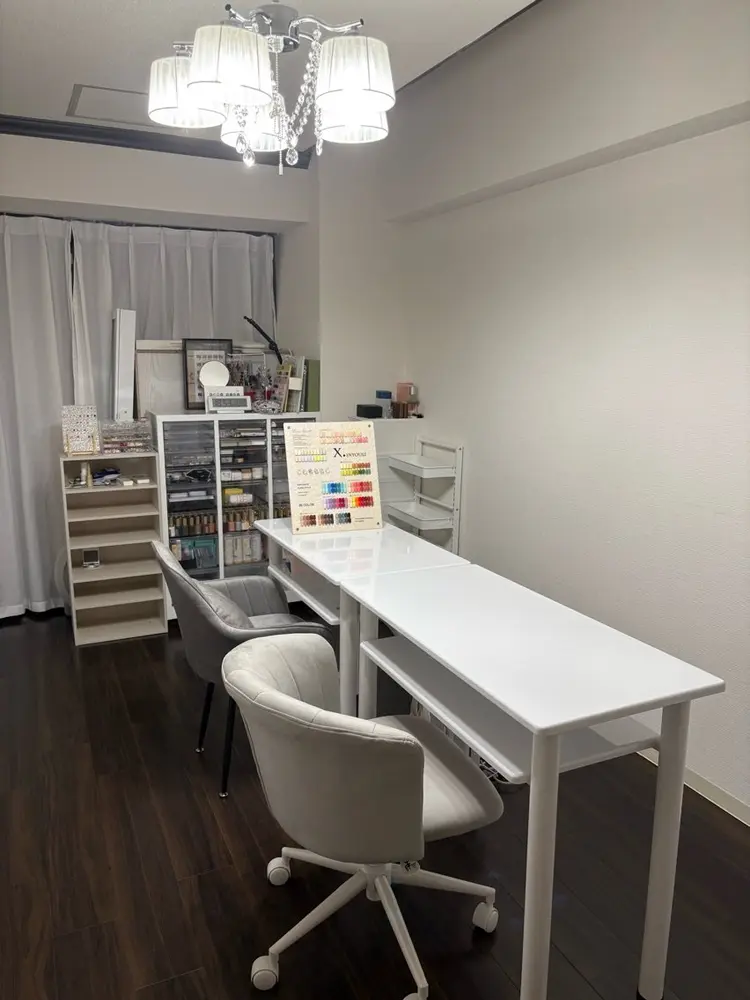 Only U Nail Salonの内観・外観1