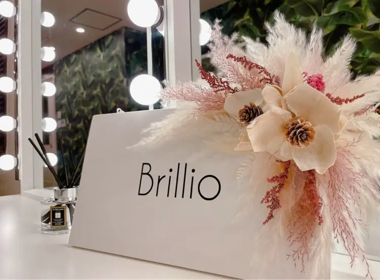 肌質改善&小顔Lifit専門サロン Brillio梅田店【ブリリオ】の内観・外観2